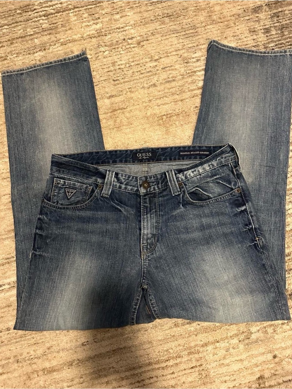 GUESS Men's Faded Blue Straight Jeans